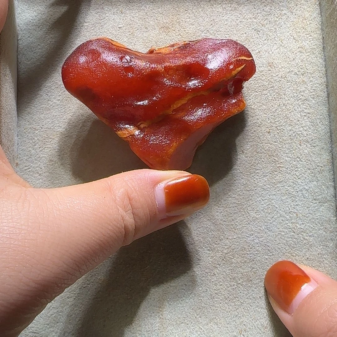 定制琥珀未镶嵌定制