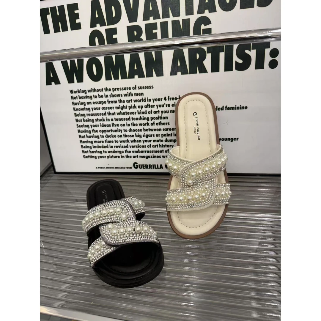 新款气质休闲百搭女士休闲凉拖鞋A/ZY/Z588