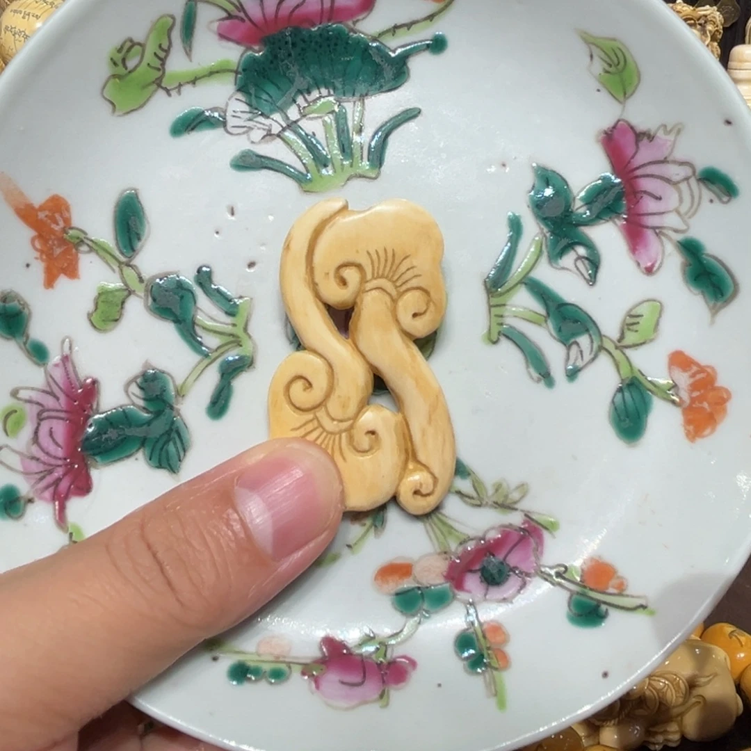 瓷片瓷器。。。。。。。。。。。。