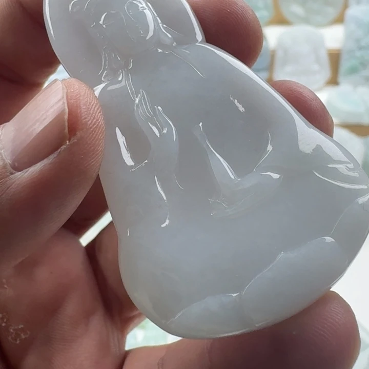 翡翠未镶嵌颈饰天然缅甸A货翡翠