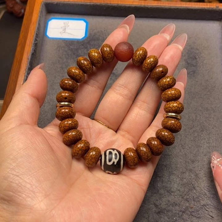 星月菩提吊坠菩提