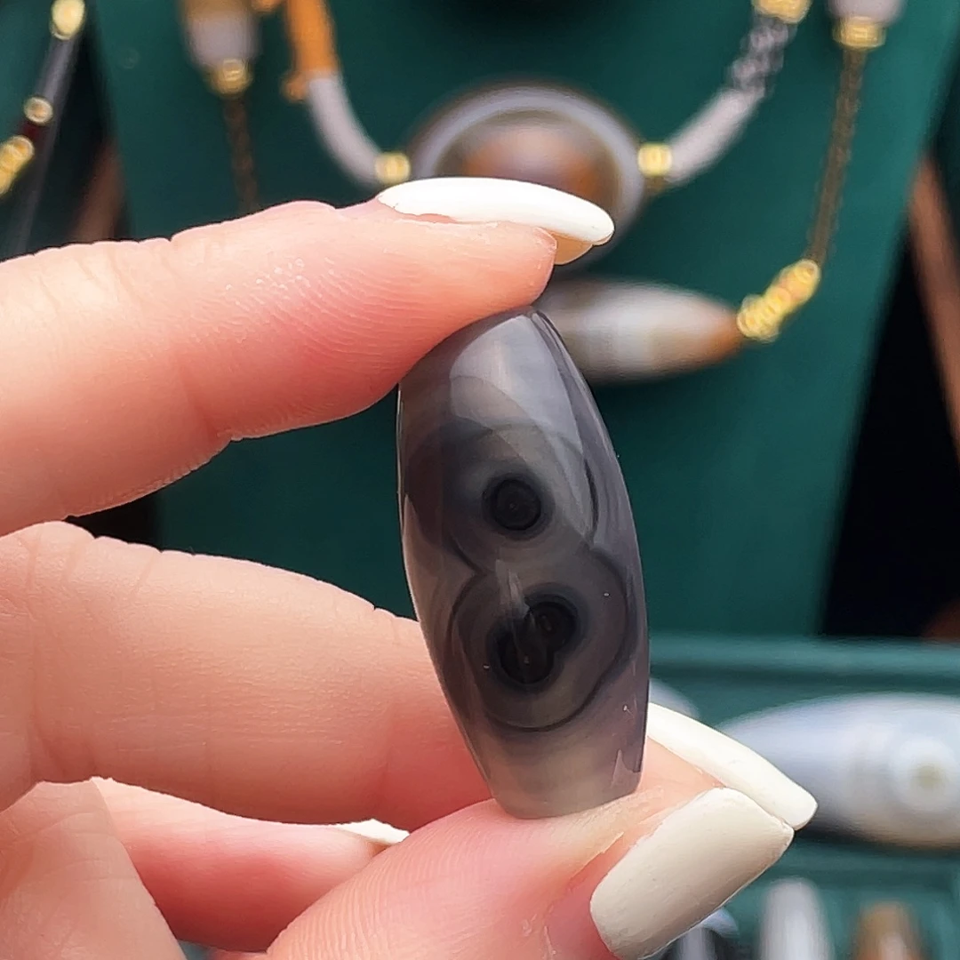 玛瑙/玉髓未镶嵌珠宝半成品