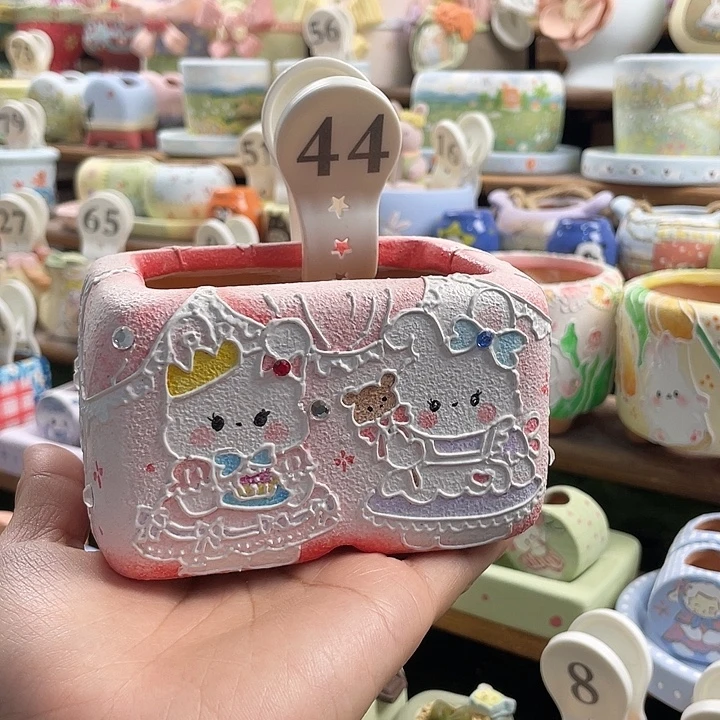 44….开播手绘花盆
