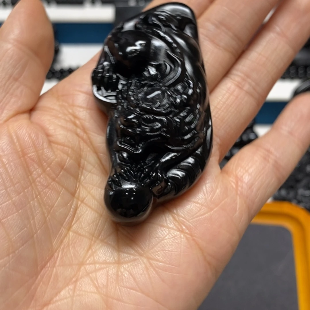 蓝***3蛇纹石玉未镶嵌吊坠
