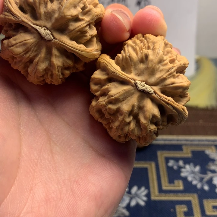 吊坠文玩核桃清*水粗筋