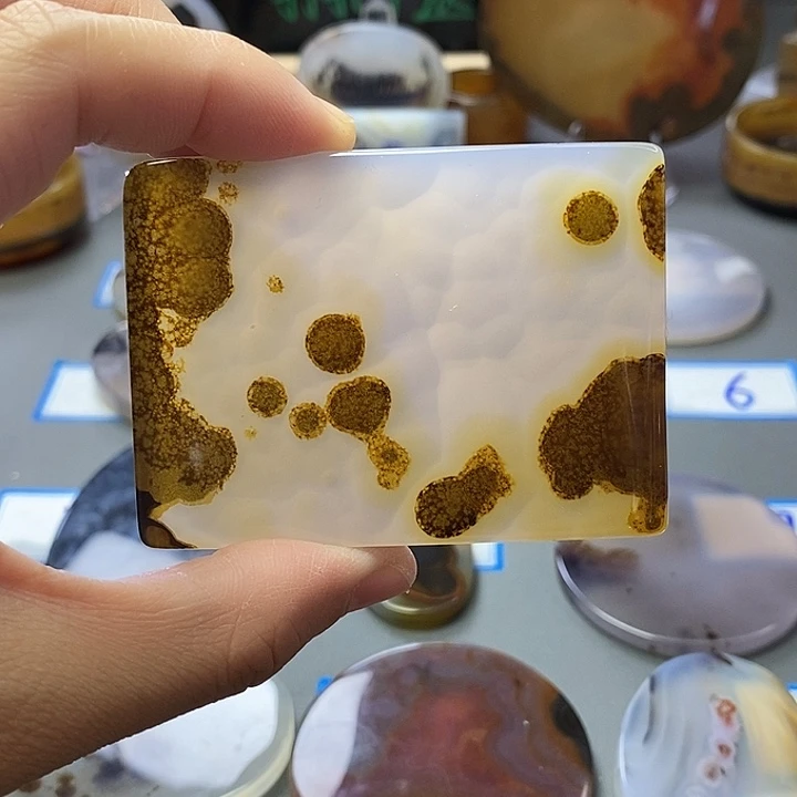 玛瑙/玉髓未镶嵌珠宝半成品16