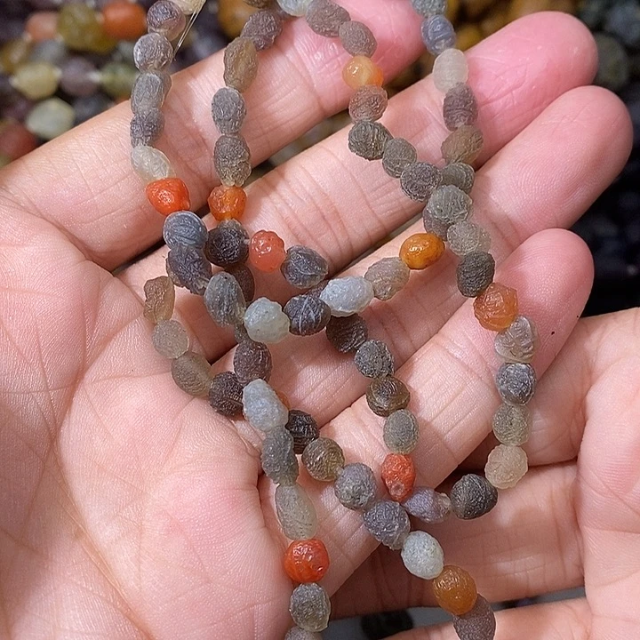 未镶嵌玛瑙/玉髓珠宝奇石