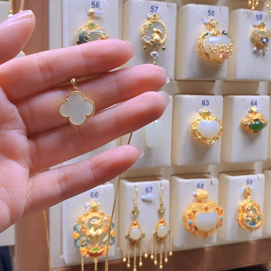 和田玉银S925镶嵌颈饰