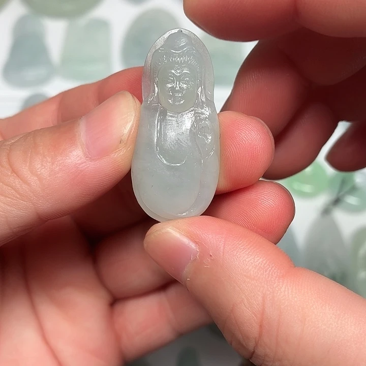 定制翡翠未镶嵌佛