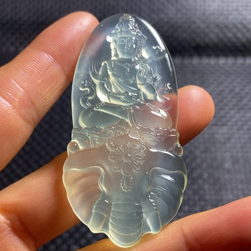 【闪购商品】蛇纹石玉未镶嵌颈饰