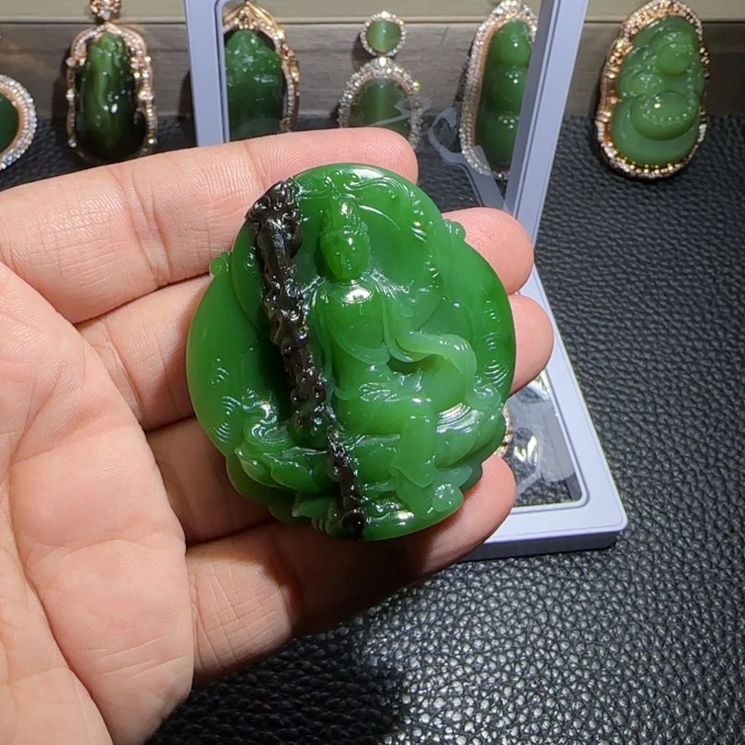 未镶嵌和田玉（碧玉）挂件