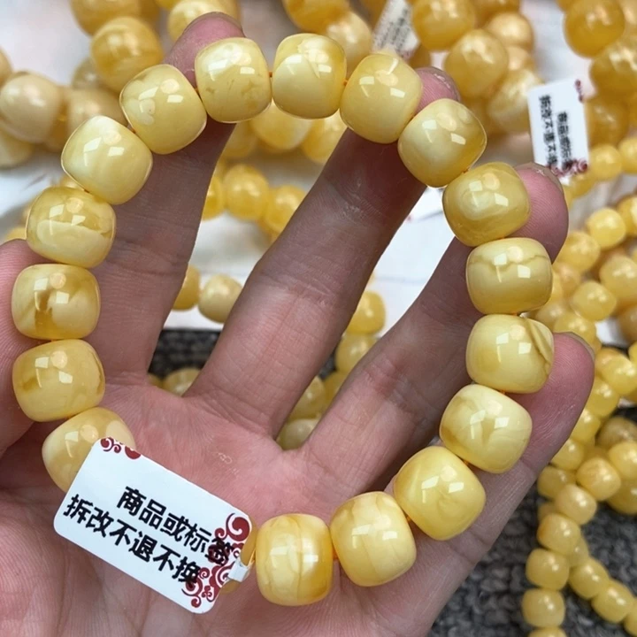 琥珀未镶嵌珠宝奇石6