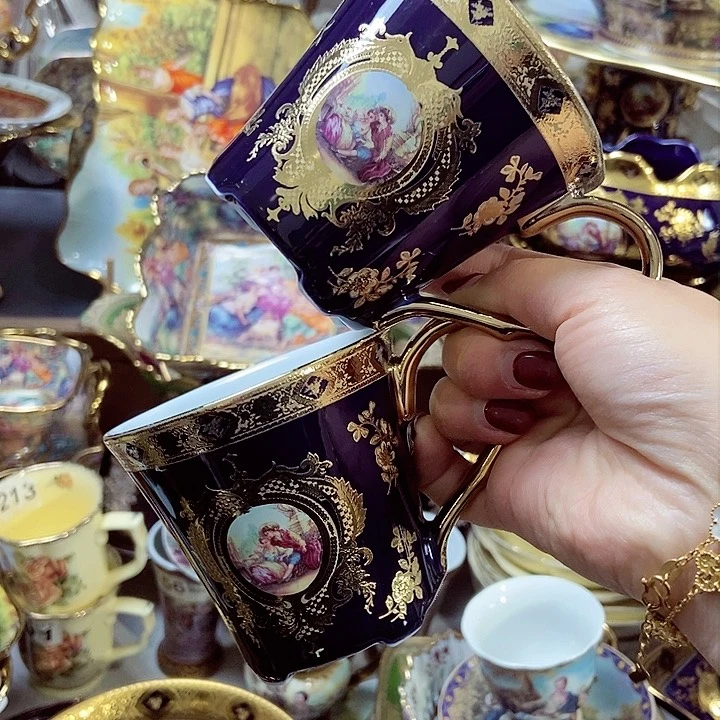 碗瑕疵2只杯……………………………………