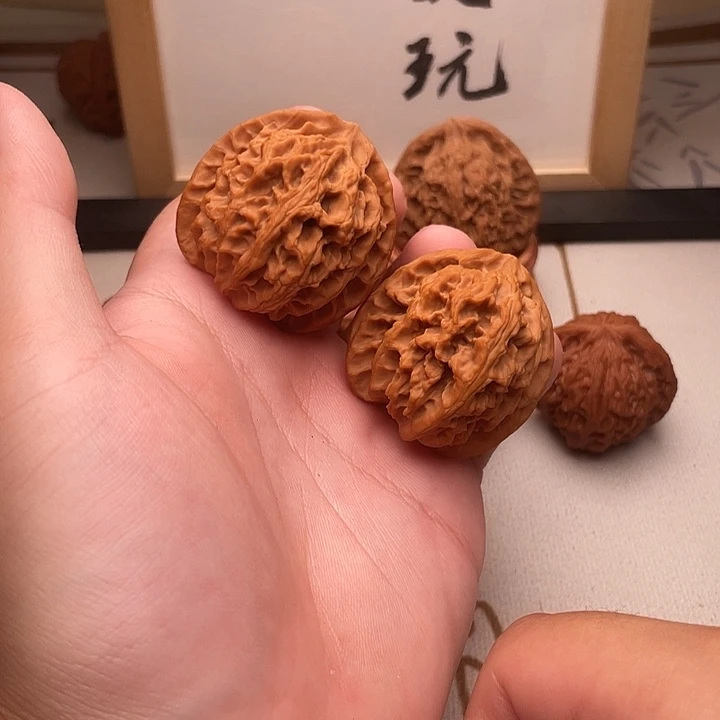 自***人文玩核桃吊坠文玩核桃2