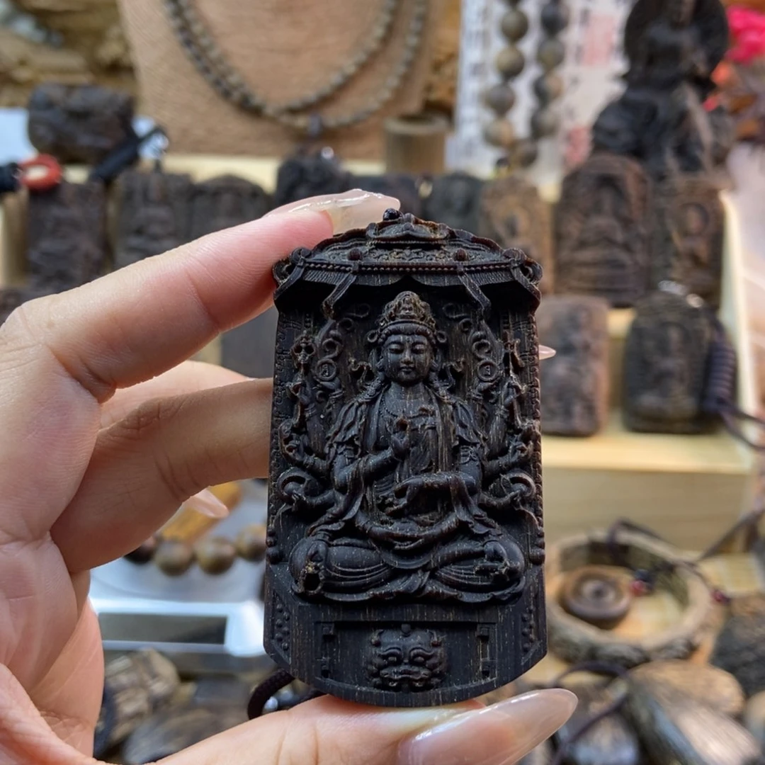 木疯**少越南富森红土沉吊坠