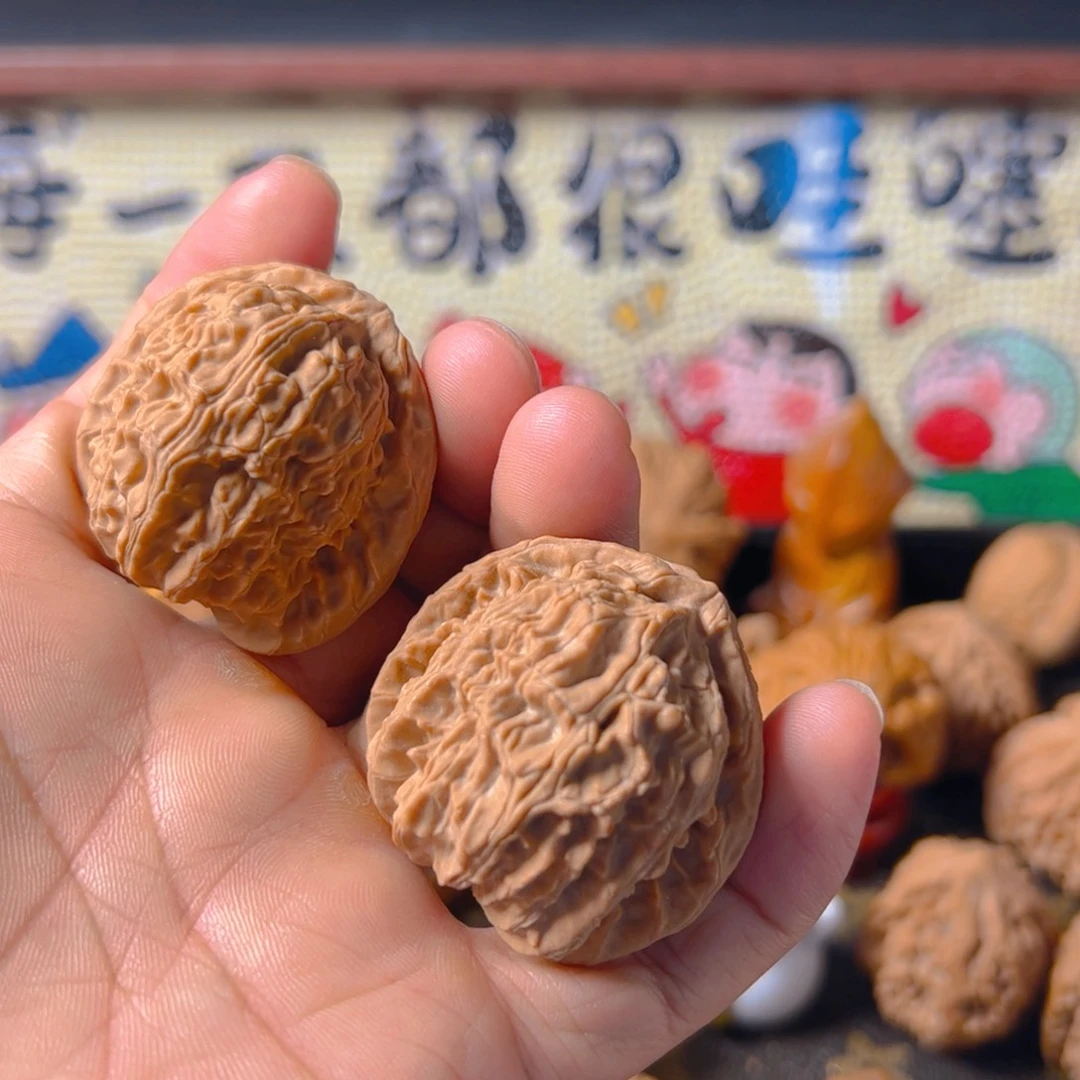 吊坠文玩核桃三角白41+