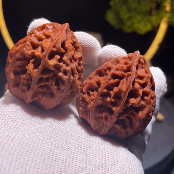 文玩核桃吊坠聚核财睿11