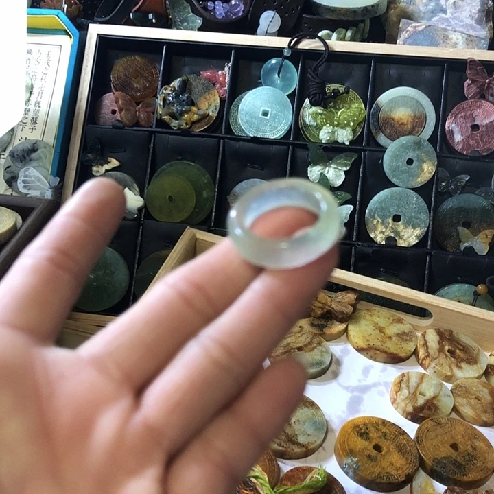 岫玉未镶嵌岫玉戒圈