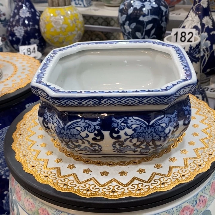 【闪购商品】摆件青花瓷花盆。。。。微瑕矿点