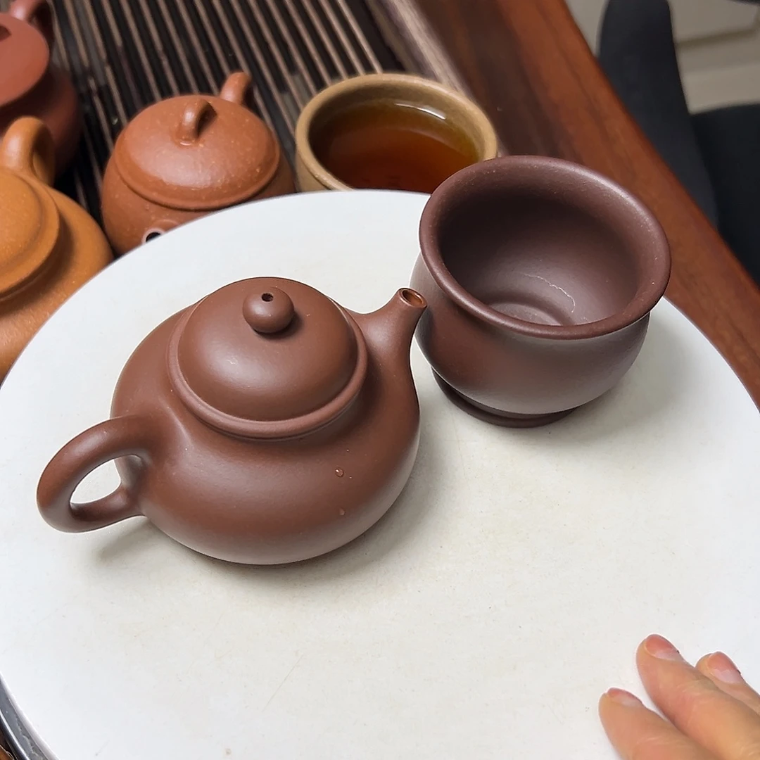 紫泥茶壶紫砂壶等传统