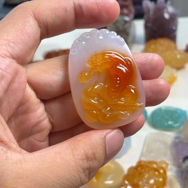 玛瑙/玉髓未镶嵌吊坠(不含链)