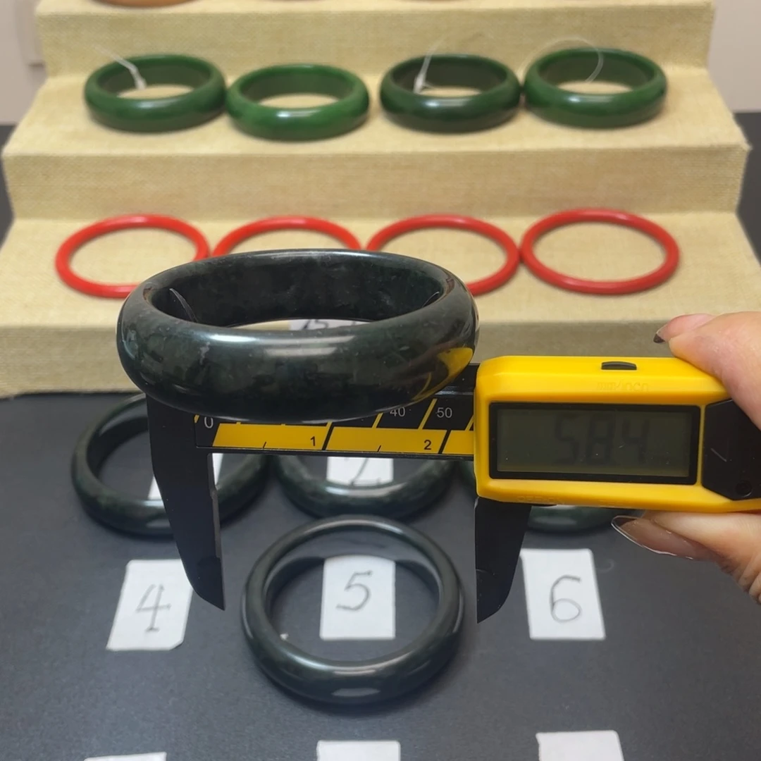 长石玉未镶嵌手镯（开口镯）药王石