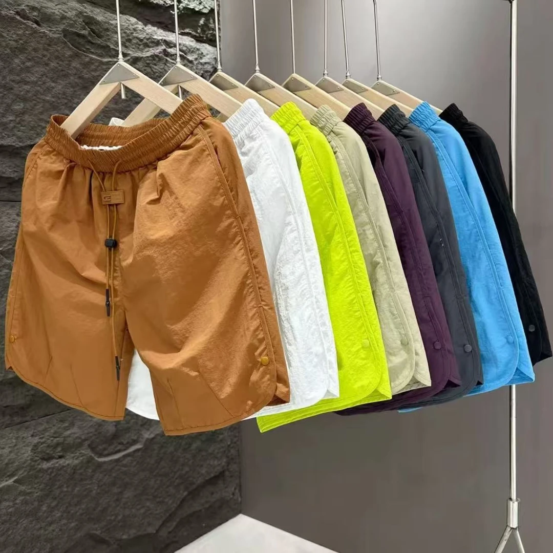 2025夏季时尚新款男款休闲简约纯色百搭款透气薄款短裤