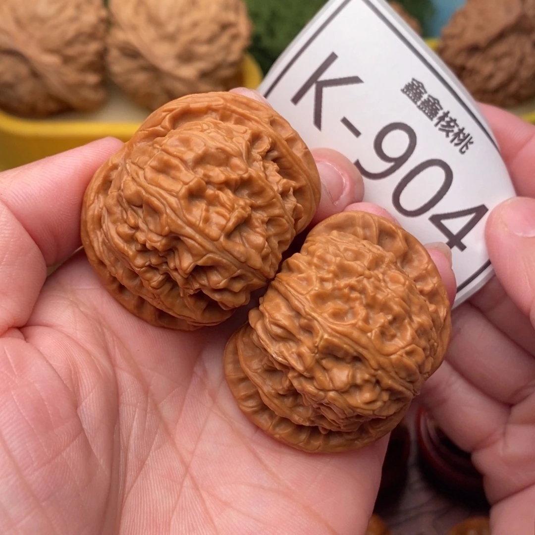 把件桃核闷白41….