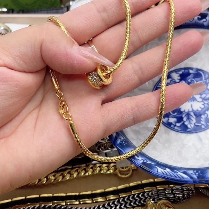 瓷片HHHHHHHHHHHHHHH