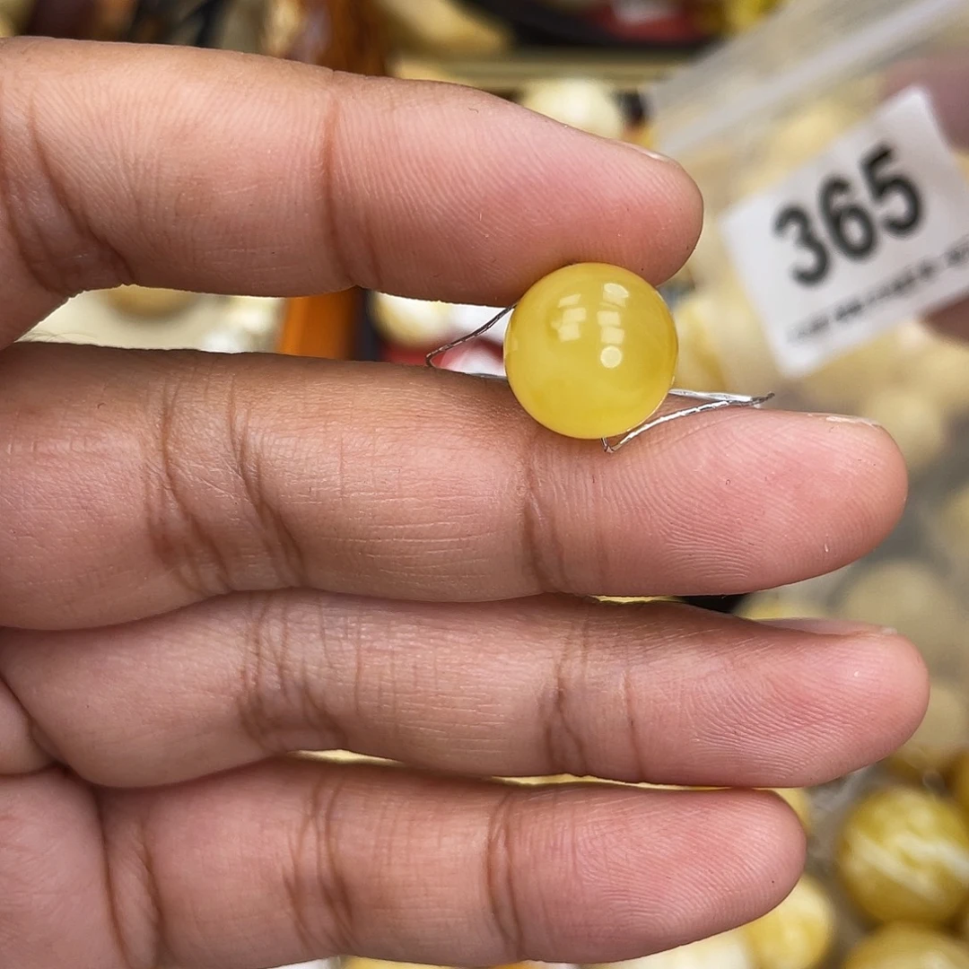 蜜蜡未镶嵌珠宝奇石沙眼12