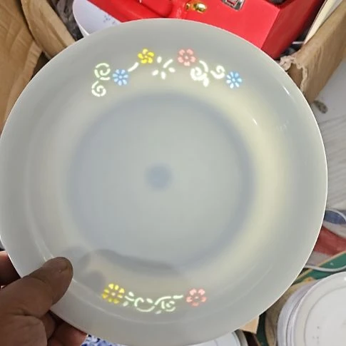 瓷玲珑五彩8寸盘4个微瑕疵