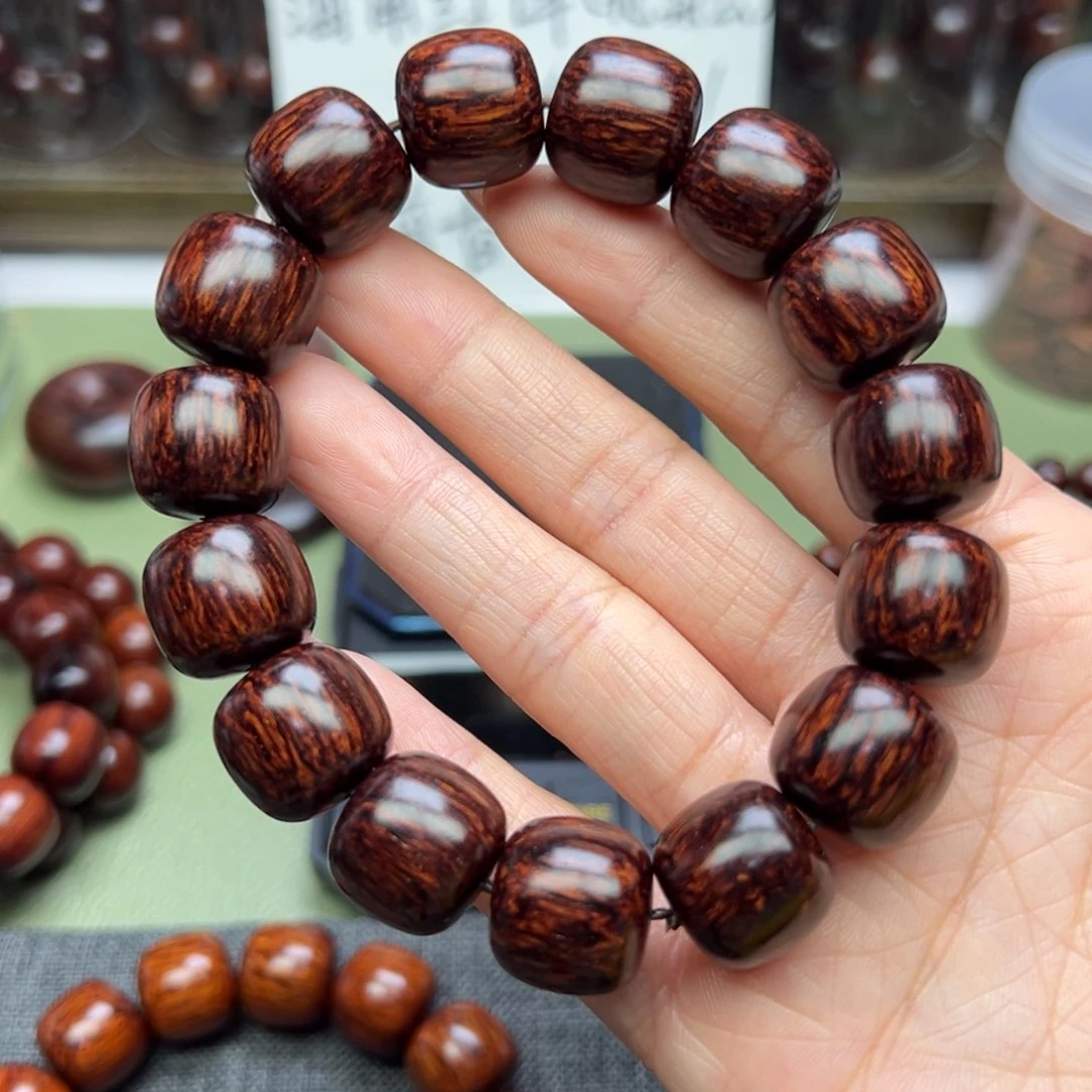 降真香其他六*海南红降1516黑金爆满火焰纹极品。