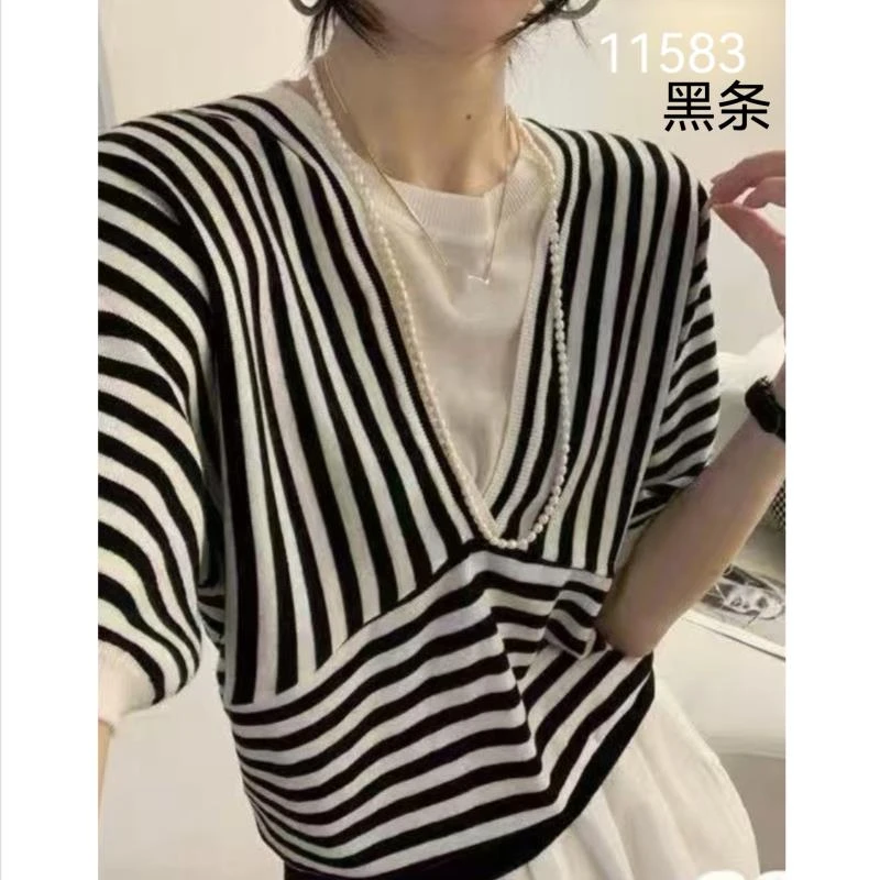 11583（部分无水洗唛，介意慎拍）WANGDAN新款条纹针织短袖