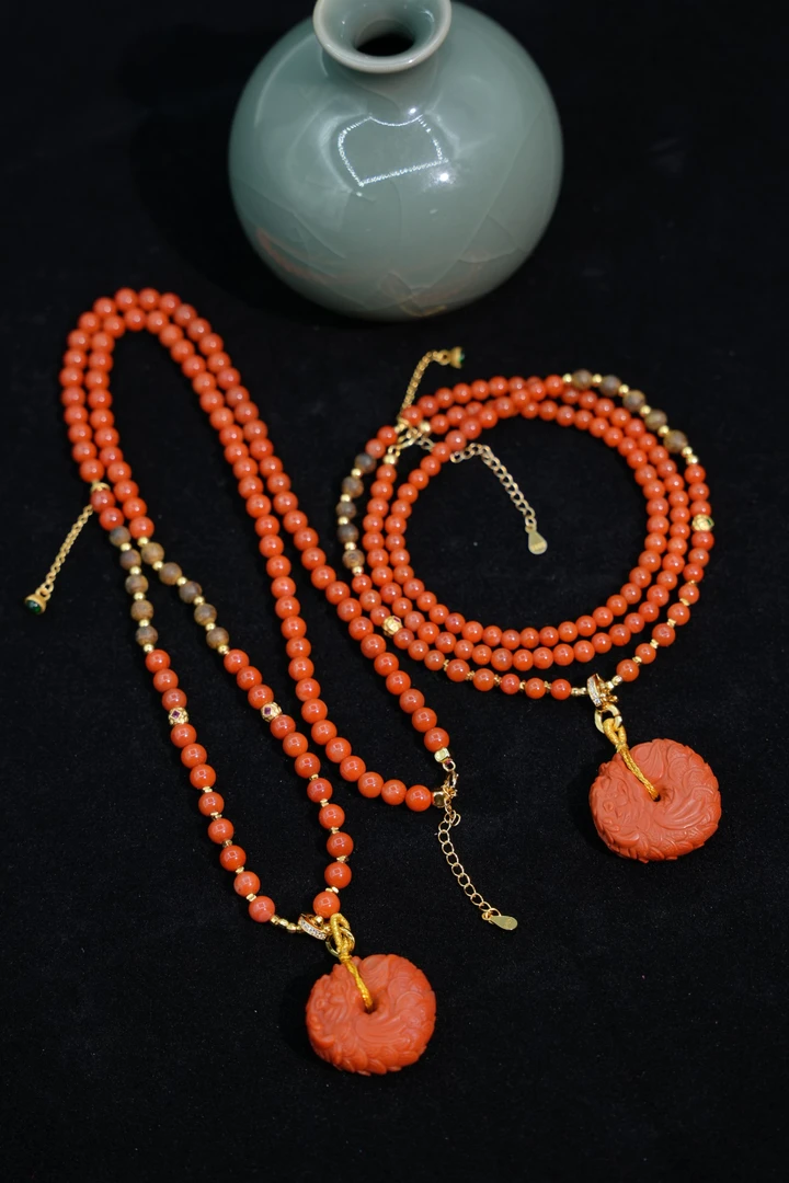 【元宝珠宝】南红保山锦红龙扣吊坠YB14016906多样性发一件