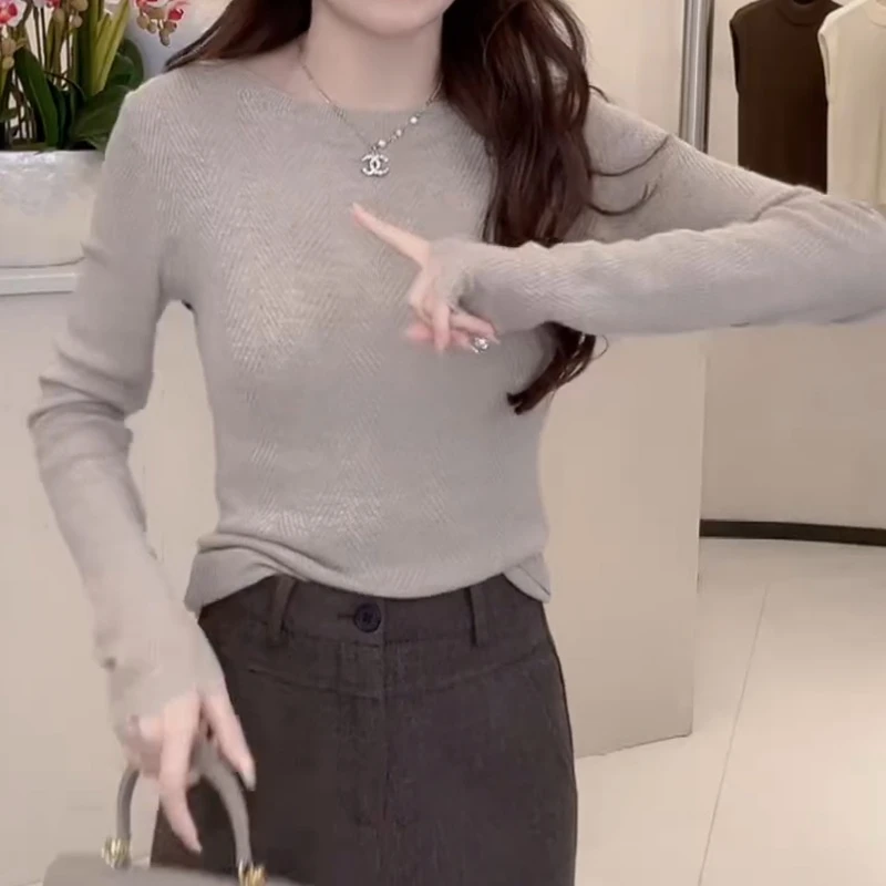 韩版早秋时尚百搭一字领鱼骨纹长袖纯色上衣女LK2507263