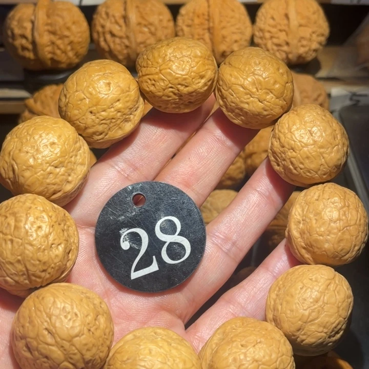 蛇皮球核桃尺寸28