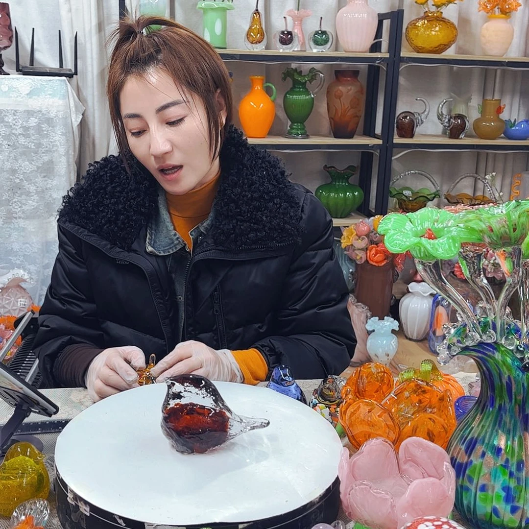 熔岩鸟家悦琉璃工艺品