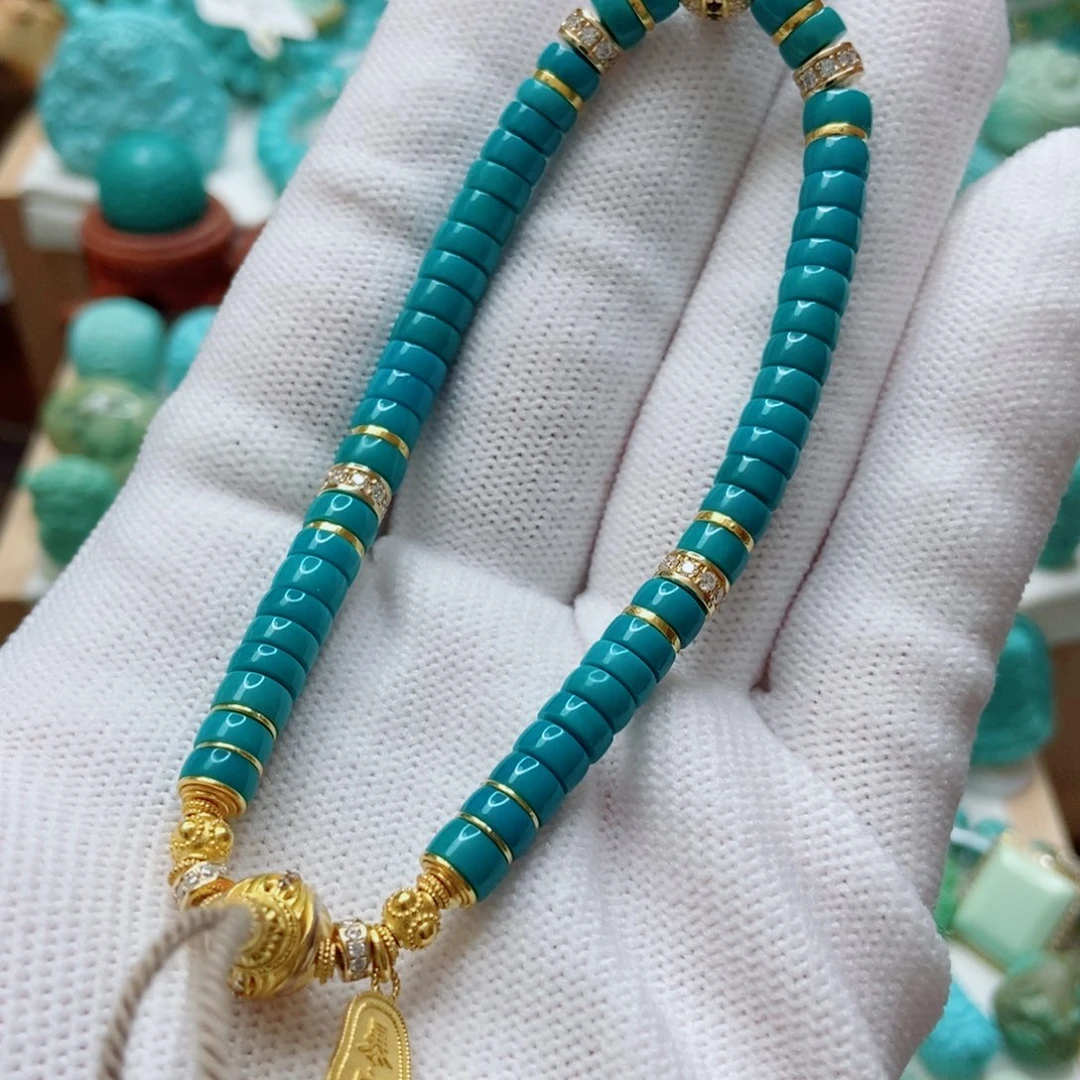 绿松石18K金镶嵌手持5.5mm