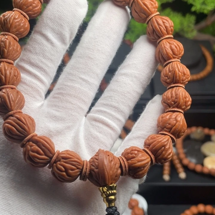 吊坠桃核精品小凤羽