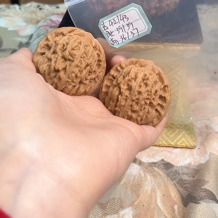 文玩核桃把件四座楼