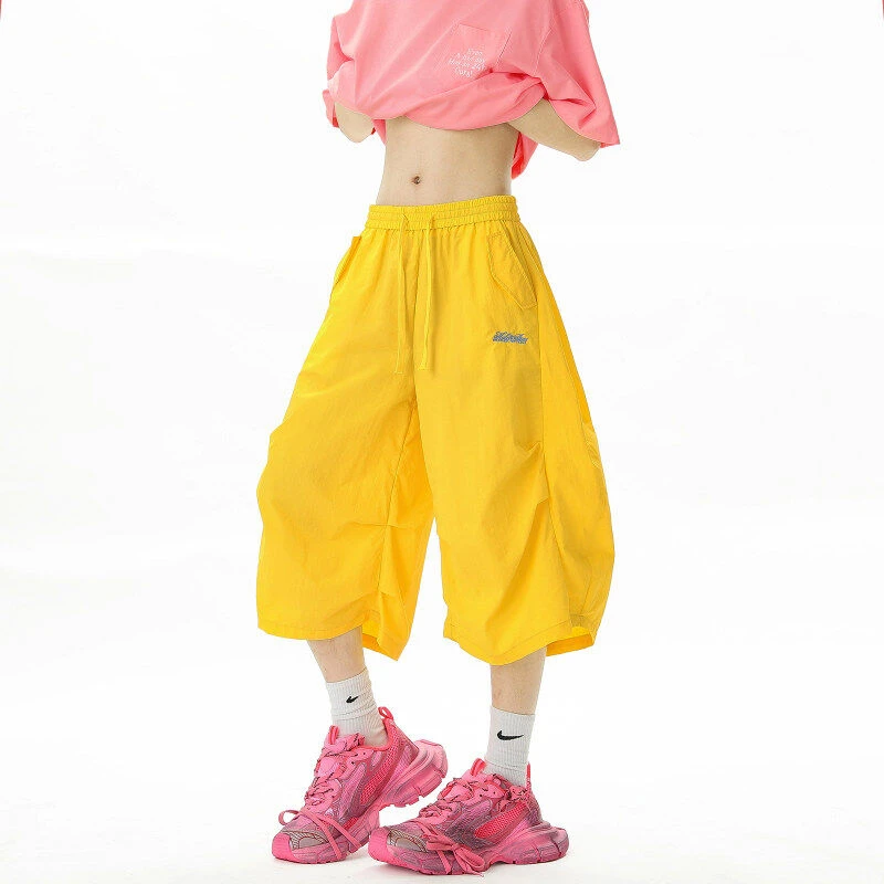 冰丝速干多巴胺短裤男潮牌刺绣褶皱痞帅休闲裤夏季户外弯刀沙滩裤