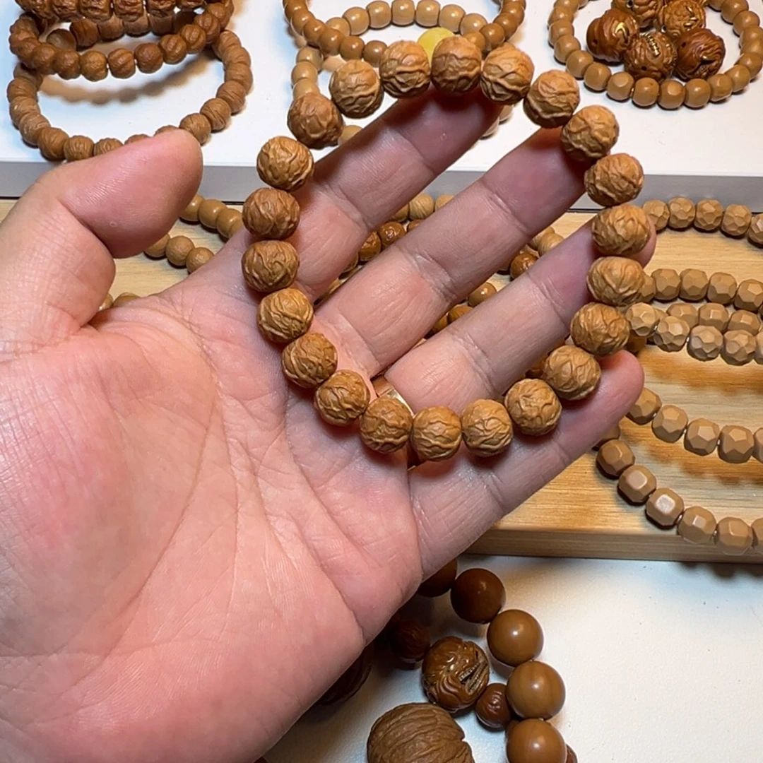 吊坠猴头核桃11+瑕疵毒液