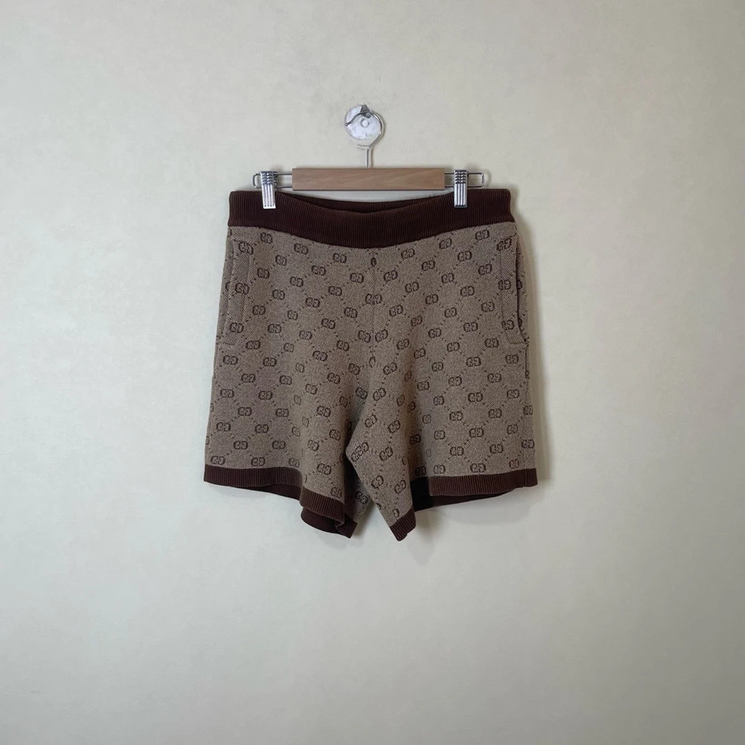 99新 GUCCI/古驰 99新 GUCCI/古驰 棕色满LOGO短裤 S码