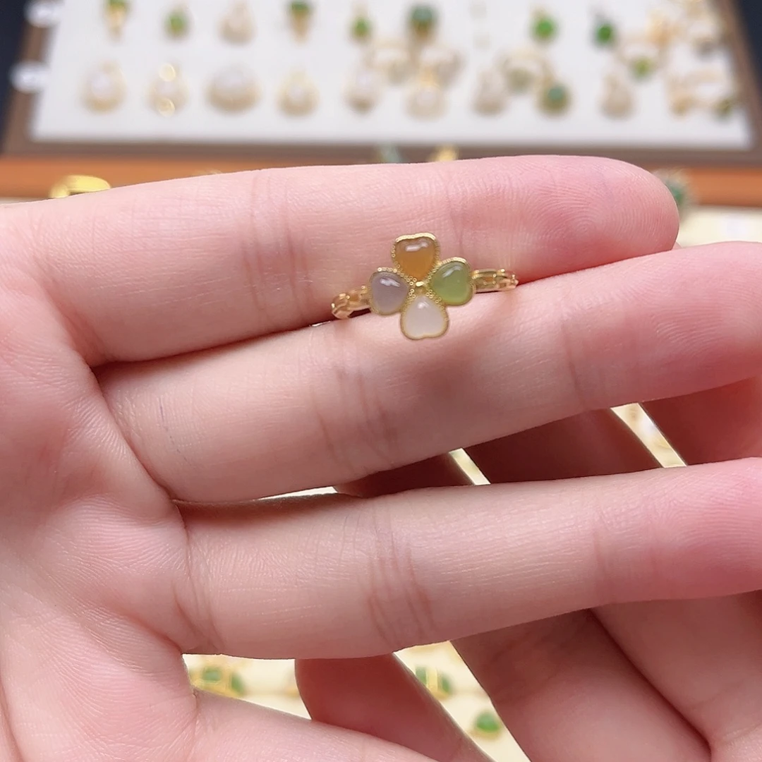 银S925镶嵌戒指和田玉