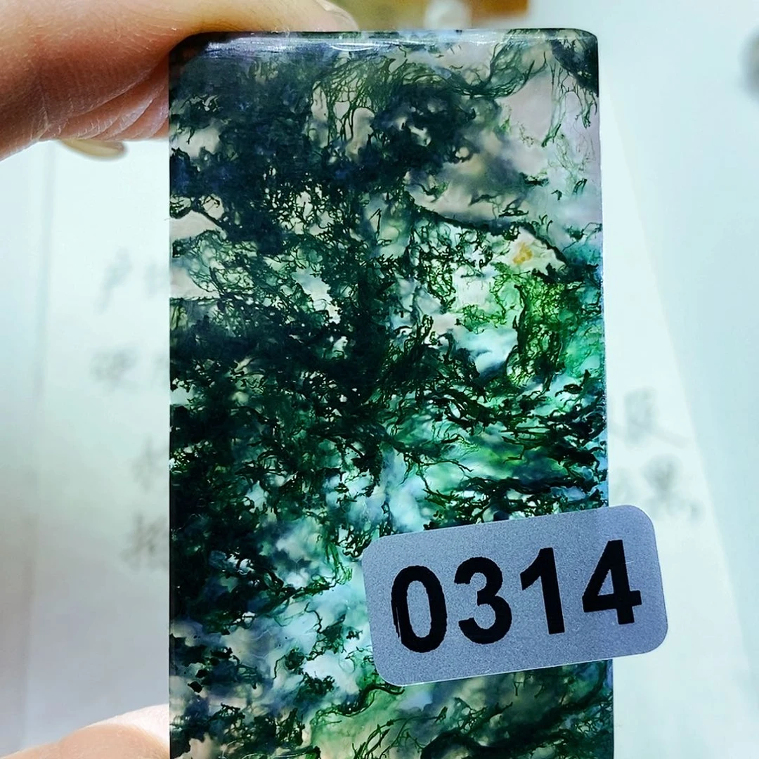 未镶嵌颈饰玛瑙/玉髓赞*