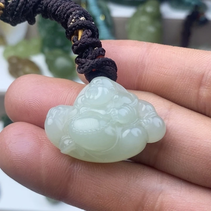 和田玉（糖玉）未镶嵌颈饰