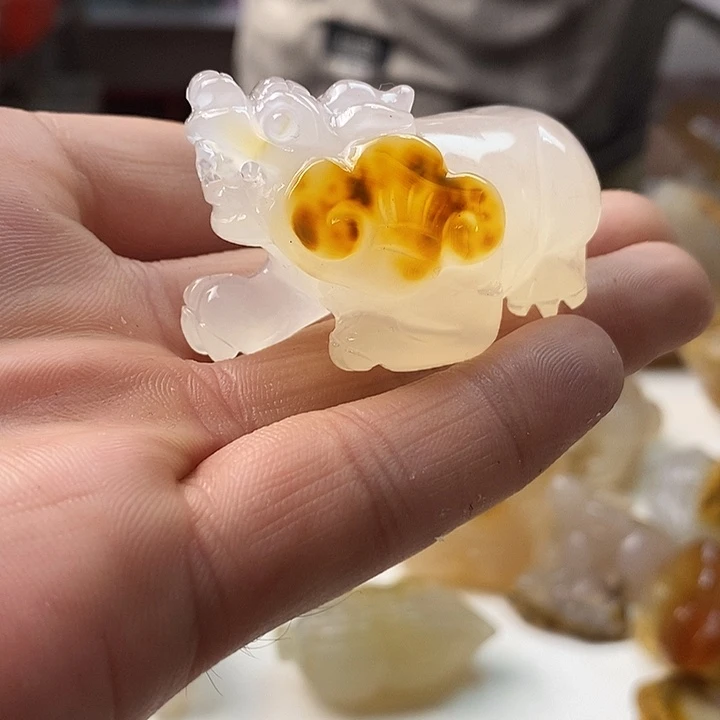 玛瑙/玉髓未镶嵌颈饰