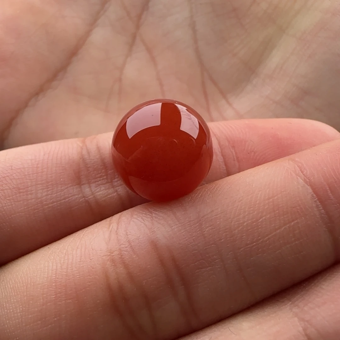 南红玛瑙未镶嵌圆珠12.7有白棉点