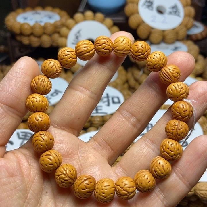 桃核手串一**遥玄武甲精品