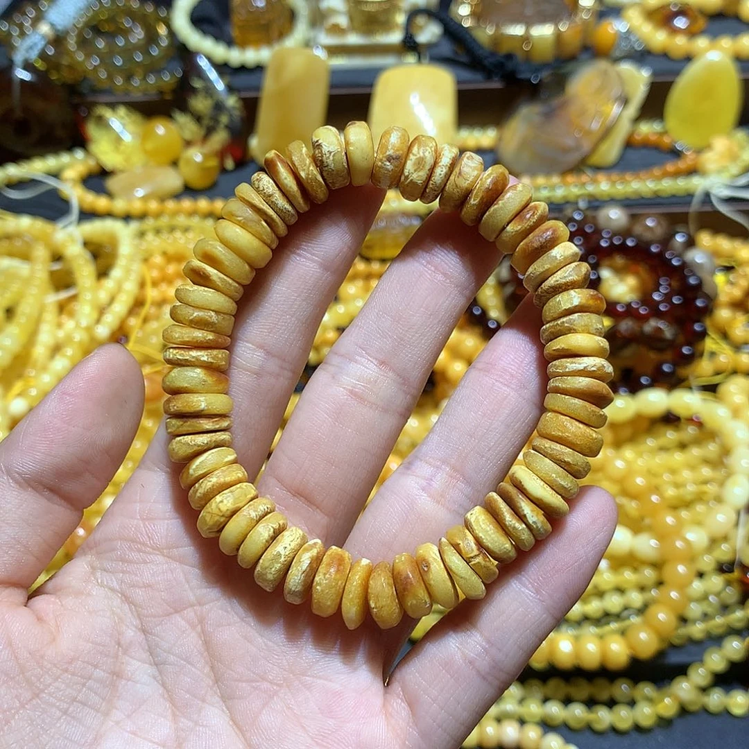 未镶嵌琥珀珠宝奇石